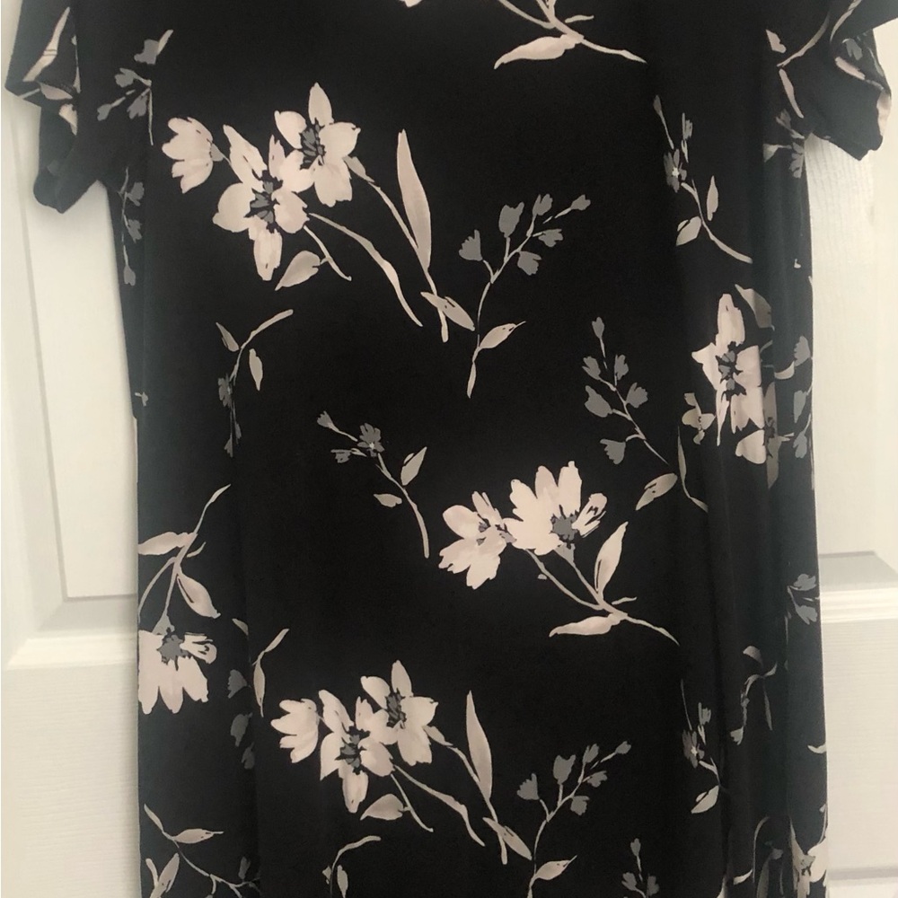 Old Navy Floral Black and White  Swing Dress Sz L